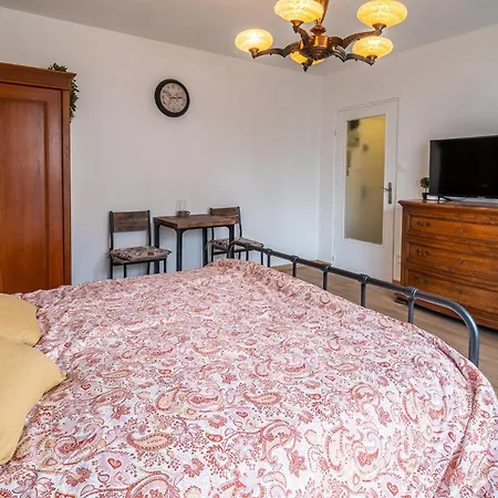 Proche Centre Et Calme - Cozy - Parking Prive En *