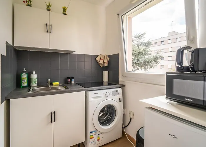 Apartman Proche Centre Et Calme - Cozy - Parking Prive En